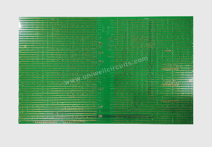 PCB 线路板在电子设备中扮演着什么角色？