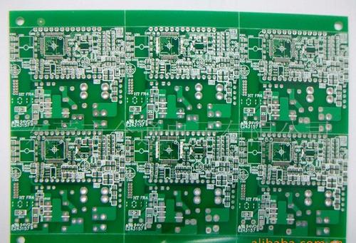 PCB板为什么要涂三防胶?